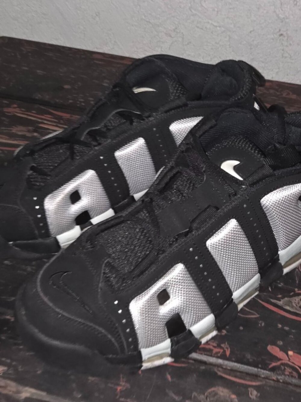 Nike Air More Uptempo Black Metallic Silver Women's Size 10